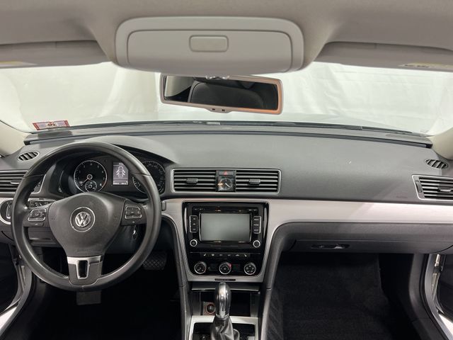 Thumbnail: 2013 Volkswagen Passat - 2