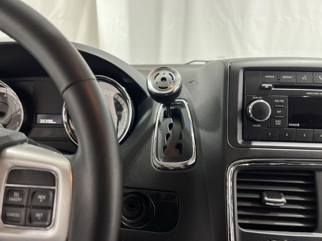 Thumbnail: 2016 Dodge Grand Caravan - 29