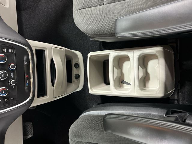Thumbnail: 2016 Dodge Grand Caravan - 15