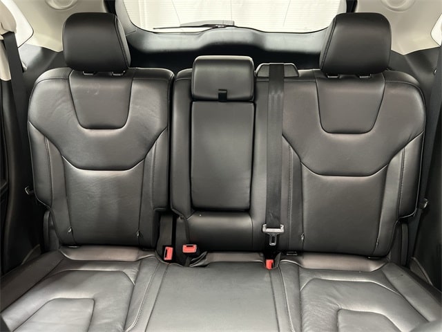 Thumbnail: 2019 Ford Edge - 13