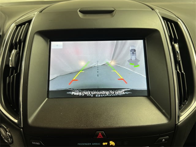 Thumbnail: 2019 Ford Edge - 15