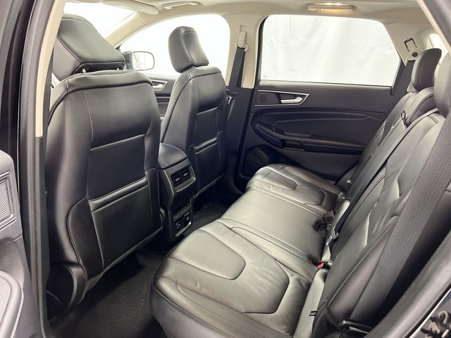 Thumbnail: 2021 Ford Edge - 29