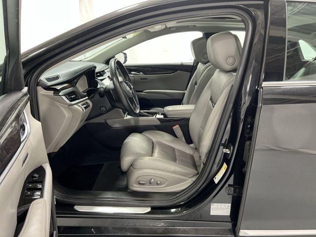Thumbnail: 2014 Cadillac XTS - 10