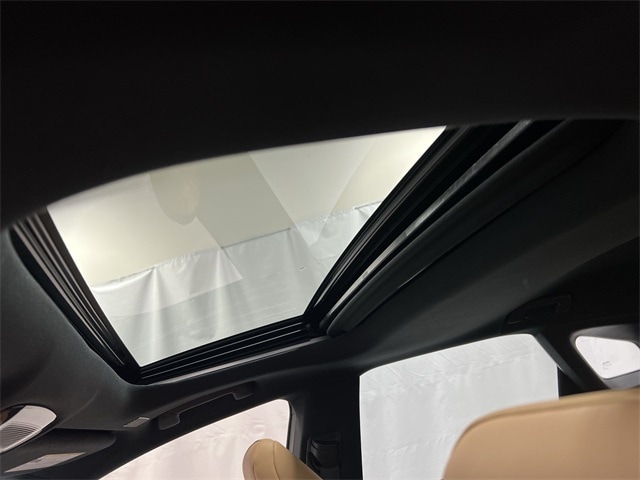 Thumbnail: 2024 Lexus RX - 25