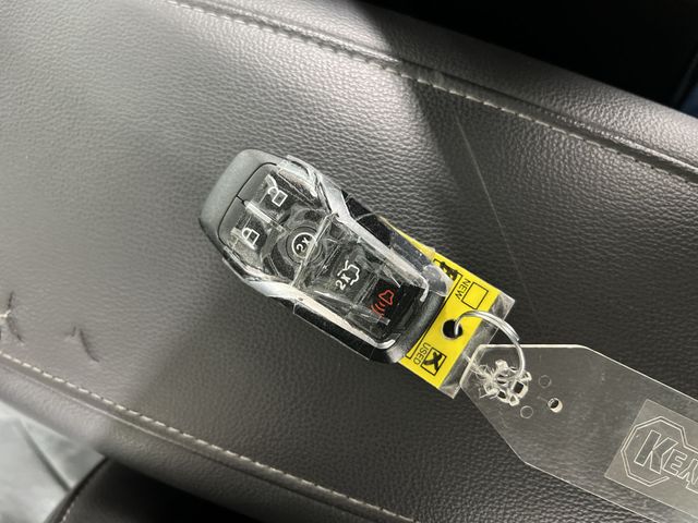 Thumbnail: 2013 Ford Fusion - 7