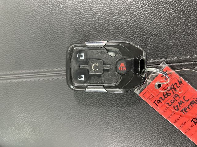 Thumbnail: 2019 GMC Terrain - 17