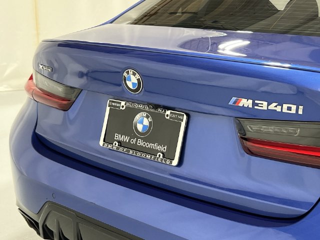 Thumbnail: 2023 BMW 3 Series - 7