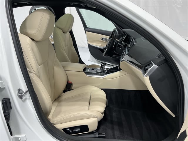 Thumbnail: 2022 BMW 3 Series - 27