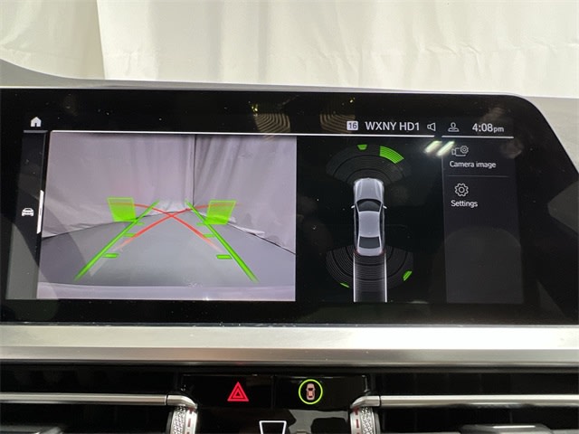 Thumbnail: 2022 BMW 3 Series - 28