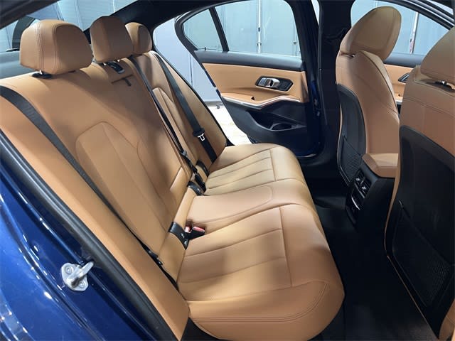 2022 BMW 3 Series 330xi 30