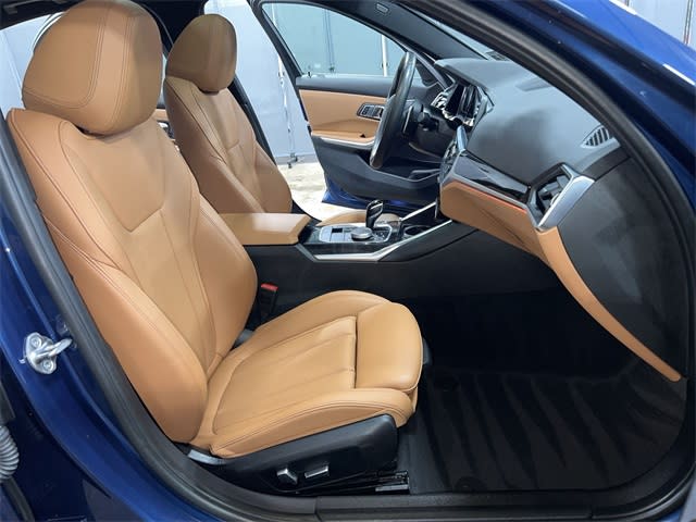 2022 BMW 3 Series 330xi 31