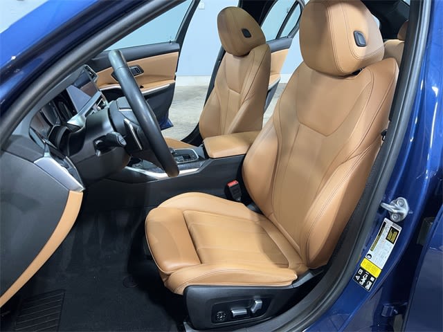 2022 BMW 3 Series 330xi 12