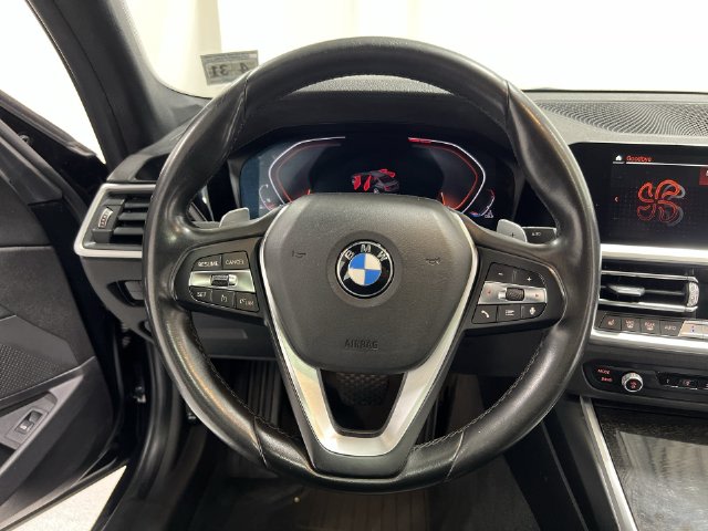 Thumbnail: 2020 BMW 3 Series - 10