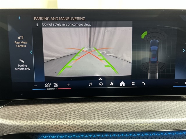 Thumbnail: 2025 BMW 3 Series - 27