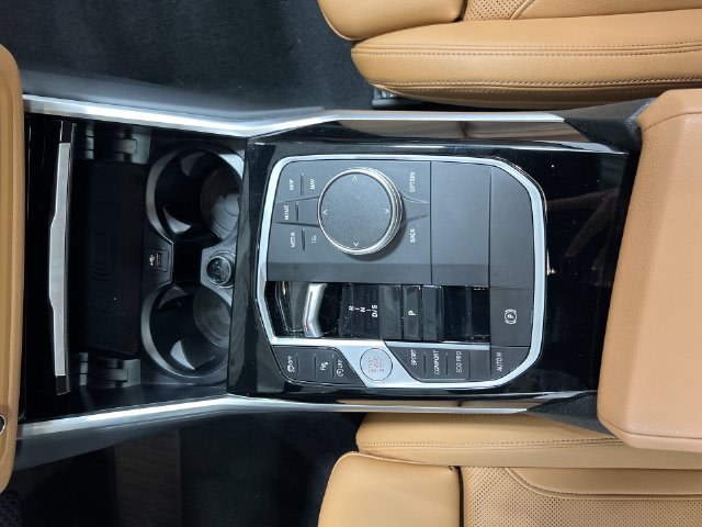 Thumbnail: 2023 BMW 3 Series - 14