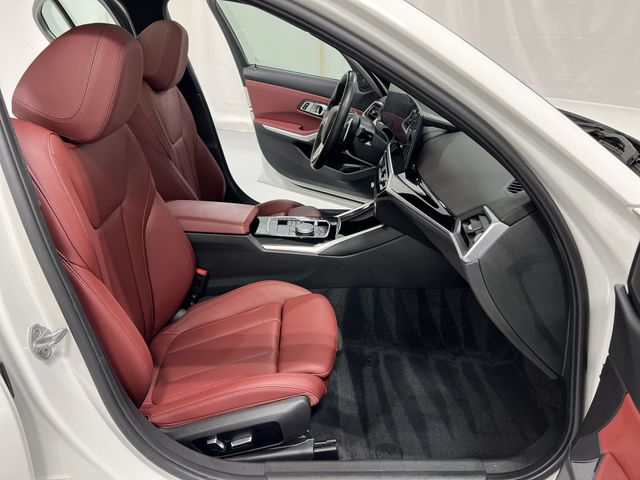 Thumbnail: 2023 BMW 3 Series - 25