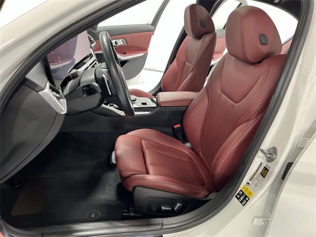 Thumbnail: 2023 BMW 3 Series - 12