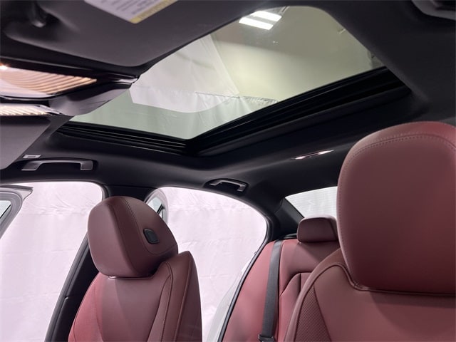 Thumbnail: 2023 BMW 3 Series - 25