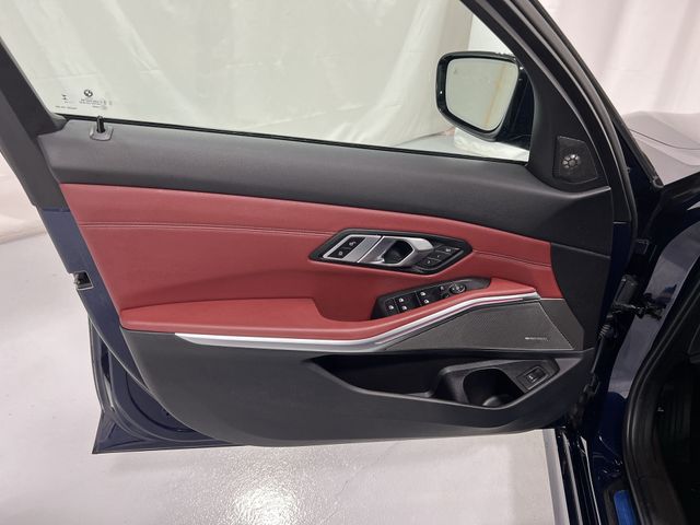 Thumbnail: 2023 BMW 3 Series - 31