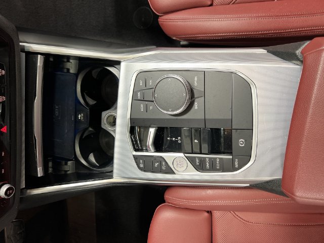 Thumbnail: 2023 BMW 3 Series - 15