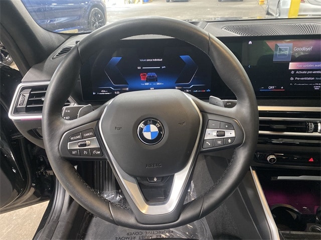 2024 BMW 3 Series 330xi 10