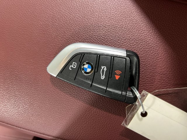 Thumbnail: 2023 BMW 3 Series - 17
