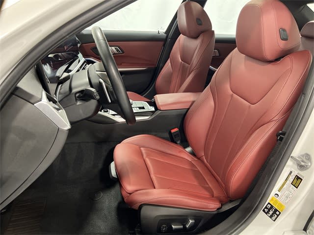 Thumbnail: 2023 BMW 3 Series - 11