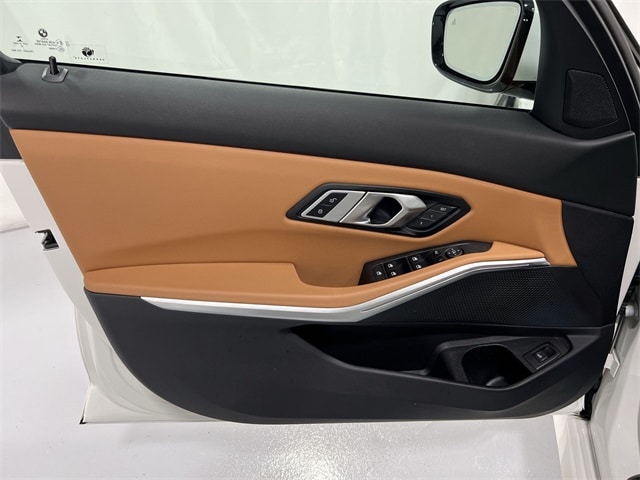 Thumbnail: 2023 BMW 3 Series - 29