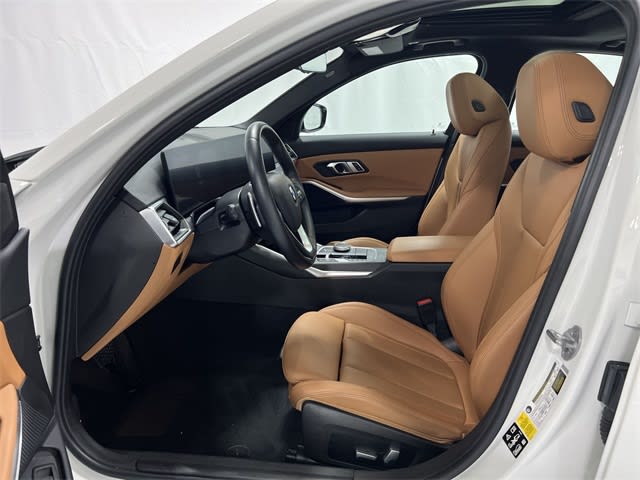 Thumbnail: 2023 BMW 3 Series - 11