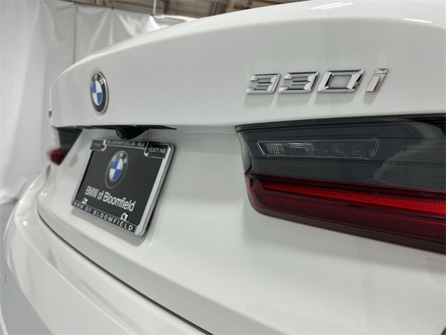 Thumbnail: 2023 BMW 3 Series - 7