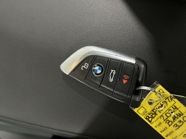 Thumbnail: 2024 BMW 3 Series - 17