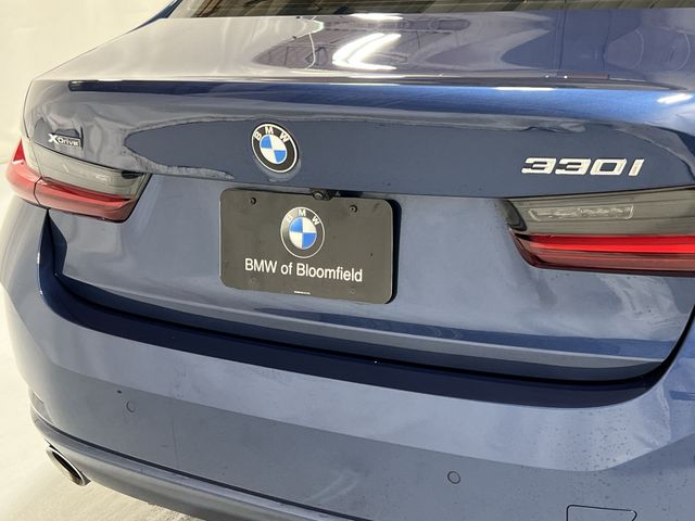 Thumbnail: 2024 BMW 3 Series - 24
