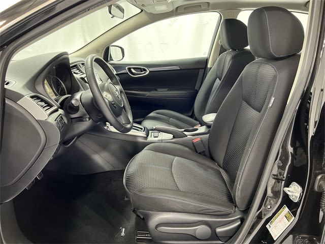 Thumbnail: 2018 Nissan Sentra - 10