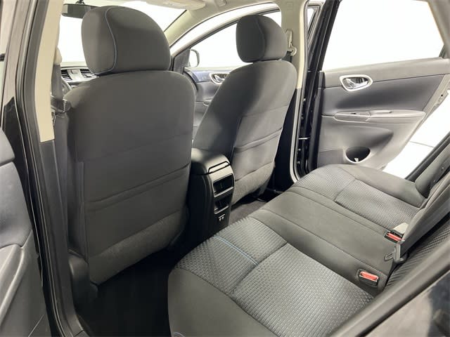 Thumbnail: 2018 Nissan Sentra - 26