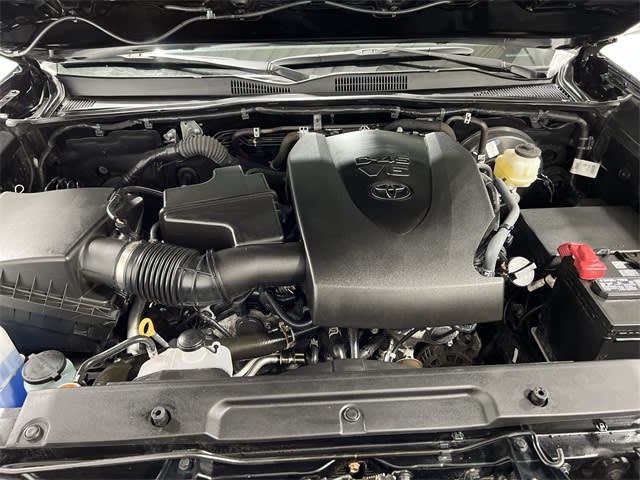 Thumbnail: 2023 Toyota Tacoma - 9