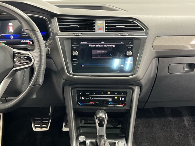 Thumbnail: 2022 Volkswagen Tiguan - 14