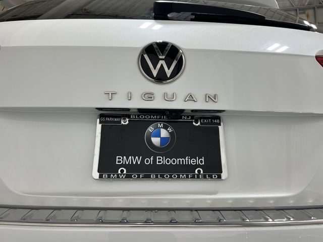 Thumbnail: 2022 Volkswagen Tiguan - 7
