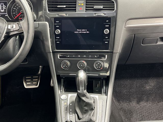 Thumbnail: 2019 Volkswagen Golf - 14