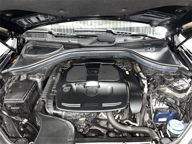 Thumbnail: 2017 Mercedes-Benz GLE - 8