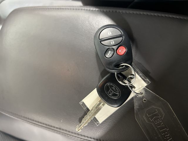 Thumbnail: 2007 Toyota Camry Solara - 23