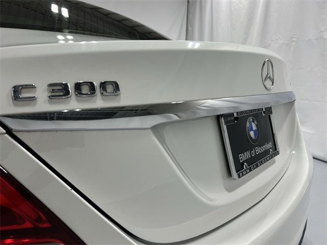 Thumbnail: 2017 Mercedes-Benz C-Class - 24