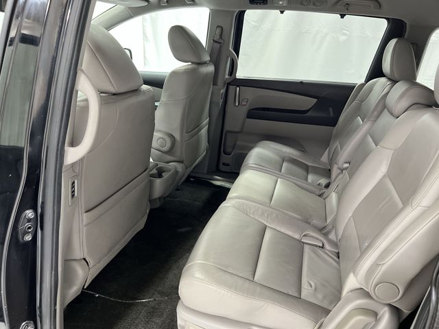 Thumbnail: 2013 Honda Odyssey - 30