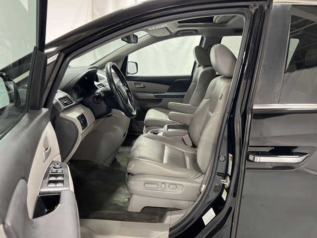 Thumbnail: 2013 Honda Odyssey - 12