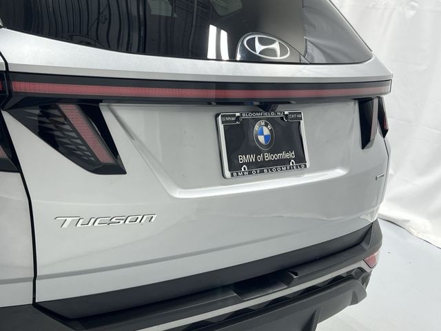Thumbnail: 2023 Hyundai Tucson - 13