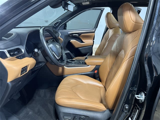 2023 Toyota Highlander Platinum 11