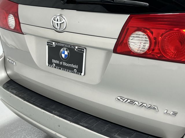 Thumbnail: 2006 Toyota Sienna - 7