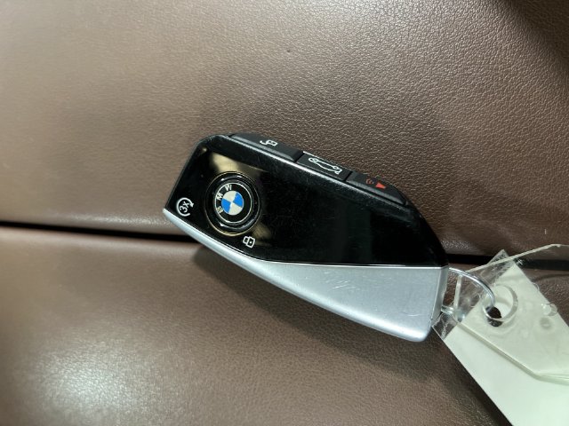 Thumbnail: 2023 BMW X7 - 17