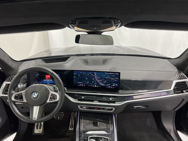 Thumbnail: 2024 BMW X7 - 2