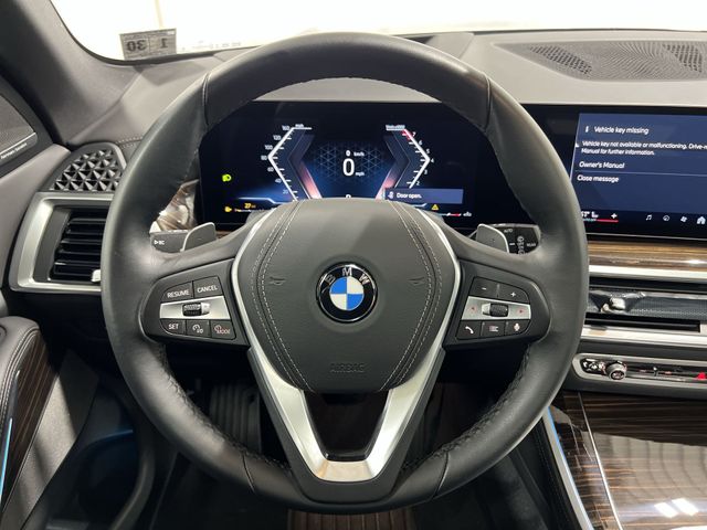 Thumbnail: 2026 BMW X5 - 10