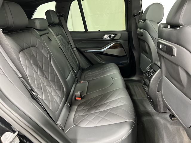 Thumbnail: 2026 BMW X5 - 28